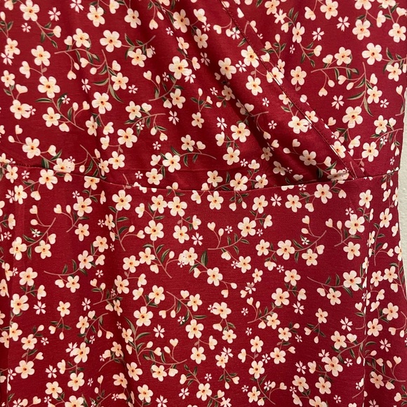 NWT Fensace Red Floral Mini Dress - Picture 2 of 5